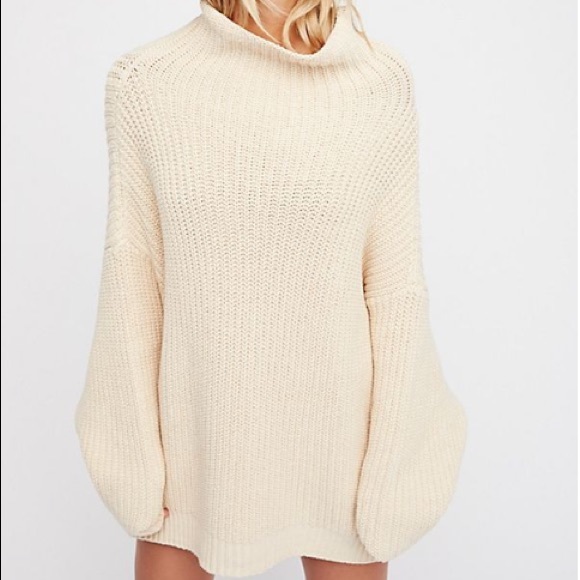 Free People Sweaters - NWOT Free People Chunky Cream Sweater